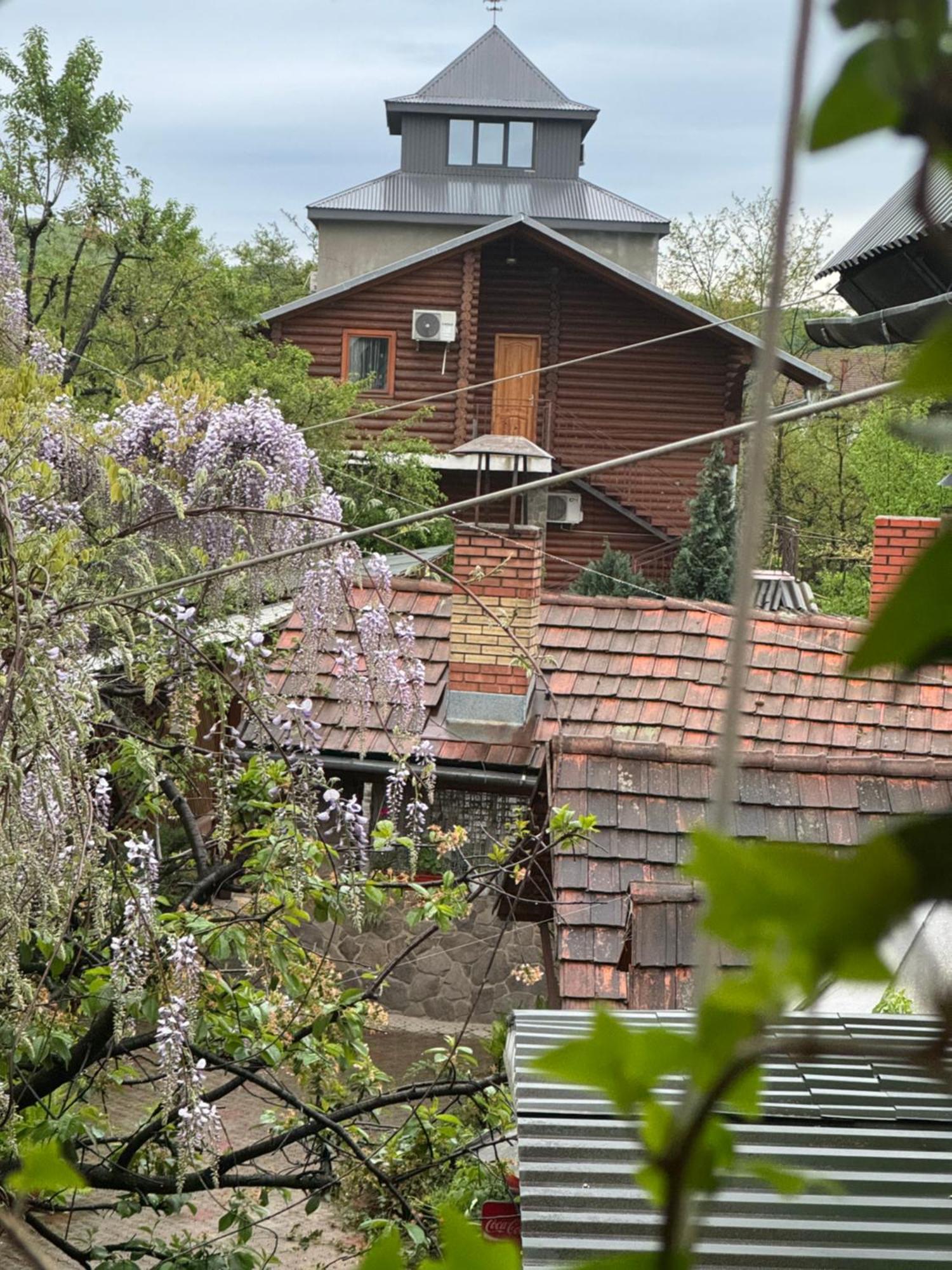 Еліт Hotel Svaleava Exterior foto